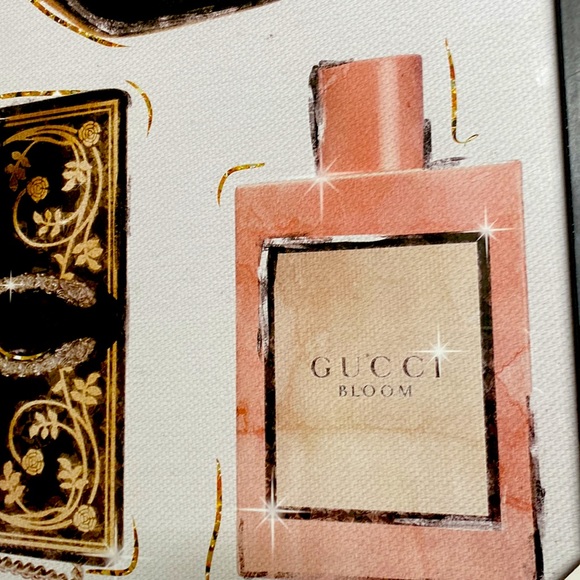 🥳❤️HOST PICK❤️🥳 Oliver Gal Fashion Wall Art, Gucci 16”x20” - Picture 3 of 5